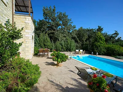 Vederi Estate