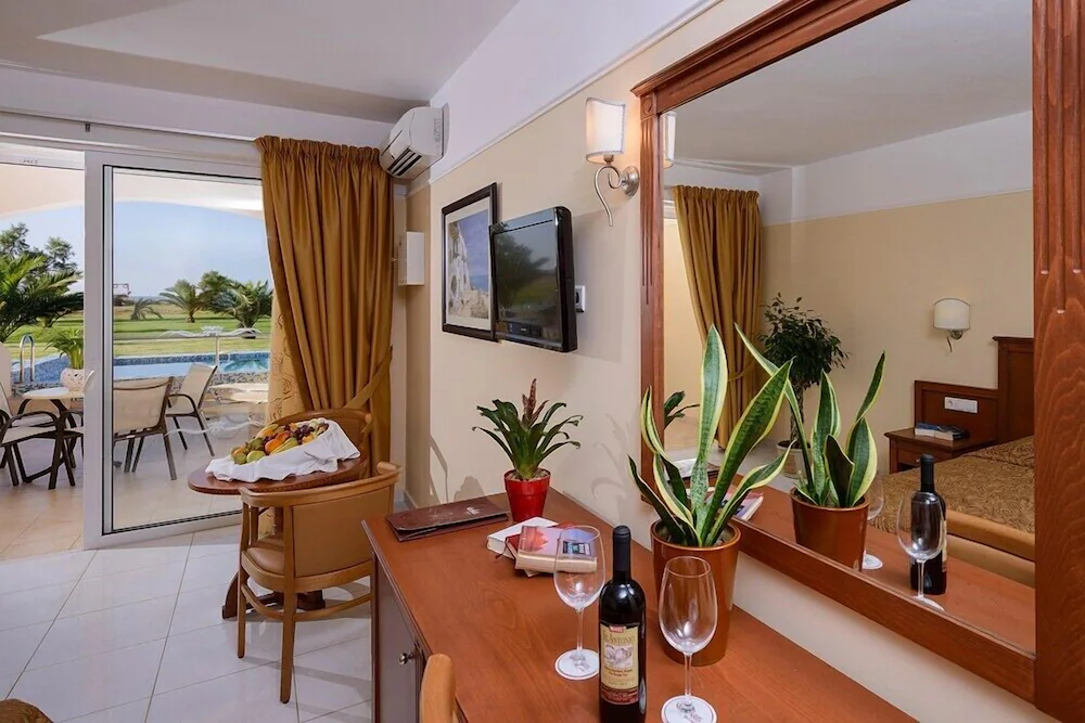 Vantaris Palace Hotel
