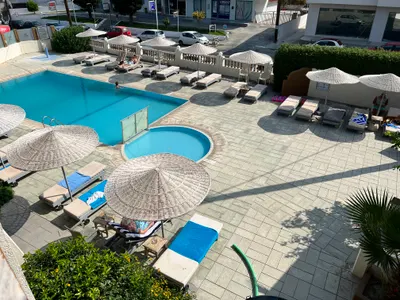 GOLDEN DAYS HOTEL