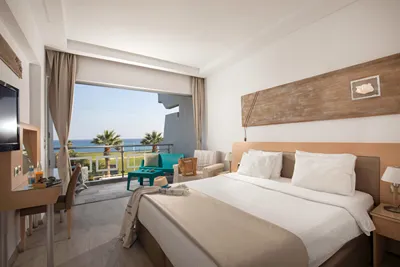 KOLYMBIA BAY ART BOUTIQUE HOTEL