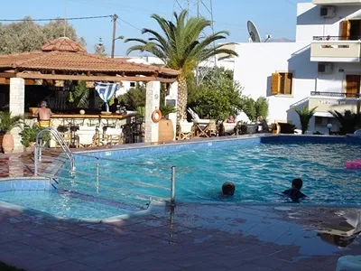 Nikos Apartments Stalis