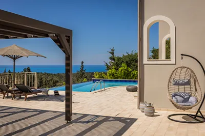 Villa Karmaniolos