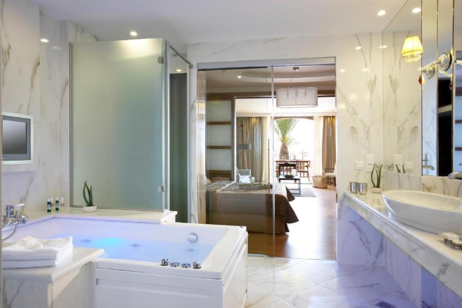 Anthemus Sea Beach Hotel and Spa