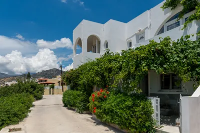 Crete Essence Villas – Makrygialos