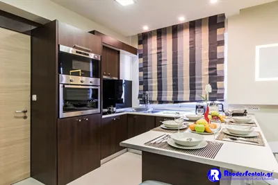 Rhodes Central Suite