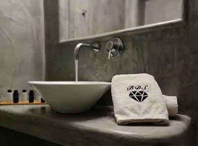 Black Diamond Suites
