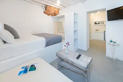 Milinon Suites