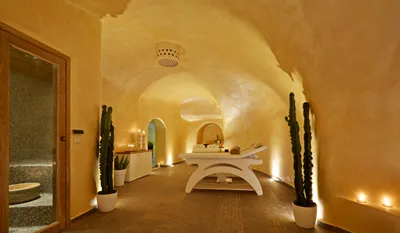 Gold Suites Santorini