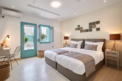 Almyriki Beach Villa Santorini