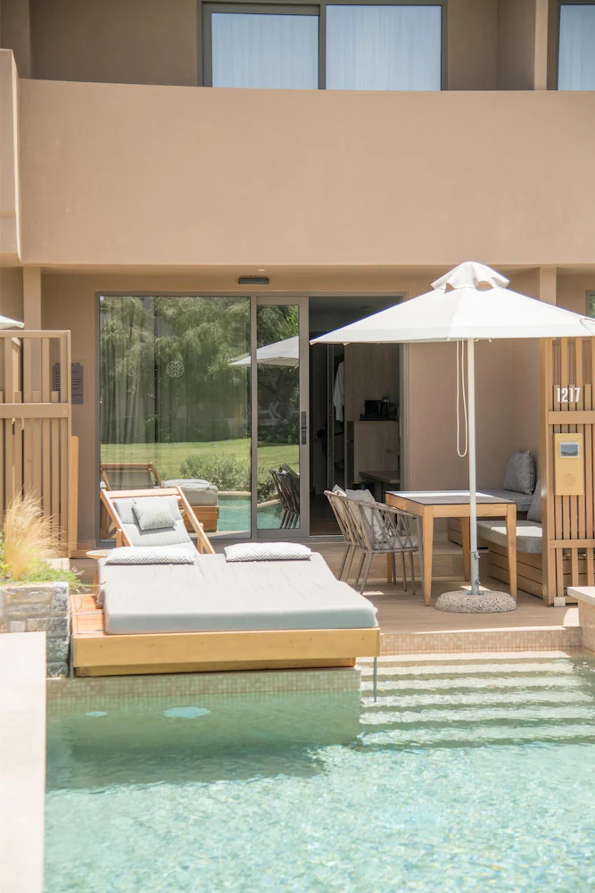 Senseana Sea Side Resort & Spa