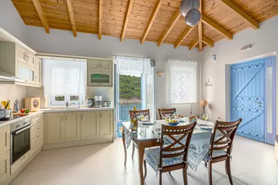 AssosView Kefalonia