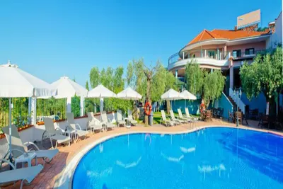 Ocean Beach Hotel