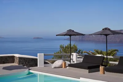 Mr & Mrs White Oia - Santorini
