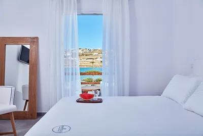 Mykonos Waves