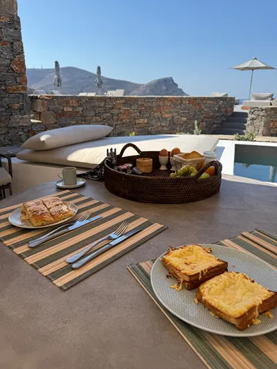Pentanemi Folegandros