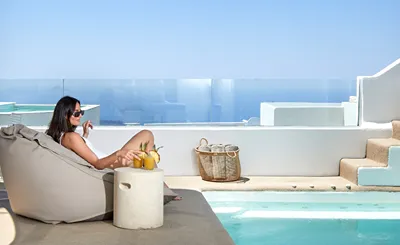 Olia Villas & Suites