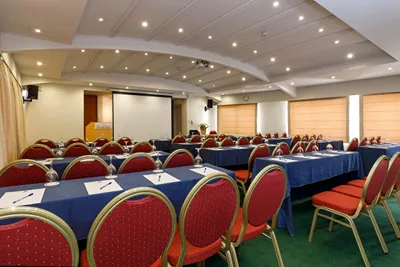 Best Western Plus Plaza Hotel