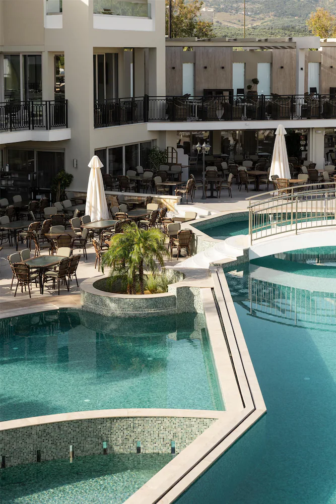 Vantaris Palace Hotel