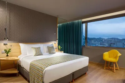 Zeus Wyndham Grand Athens