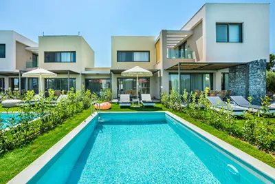 Dionisos Luxury Villas