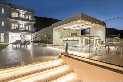Filia Luxury Suites