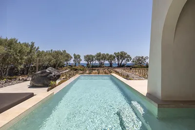Exomitis1 Cellar & Sea Escape