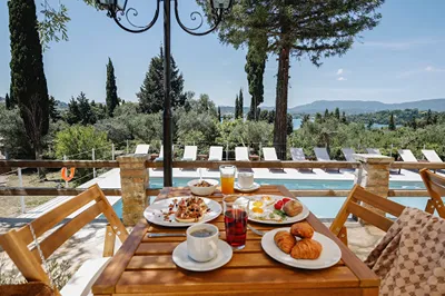 Alvia Suites Corfu