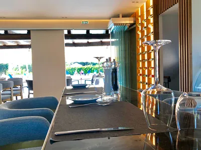 Bruskos Hotel & Suites
