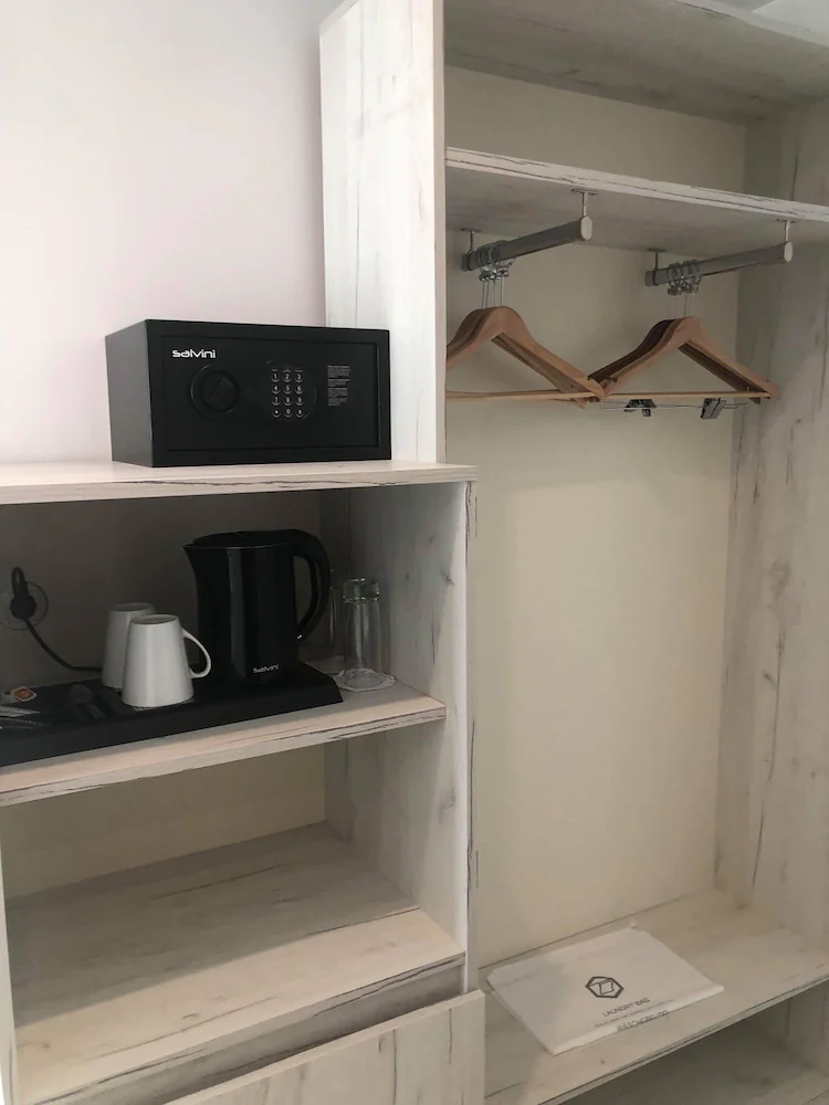 Golden Coast Suites