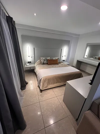Theoxenia Hotel Santorini