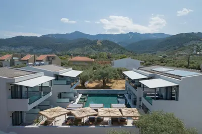 Alora Luxury Suites