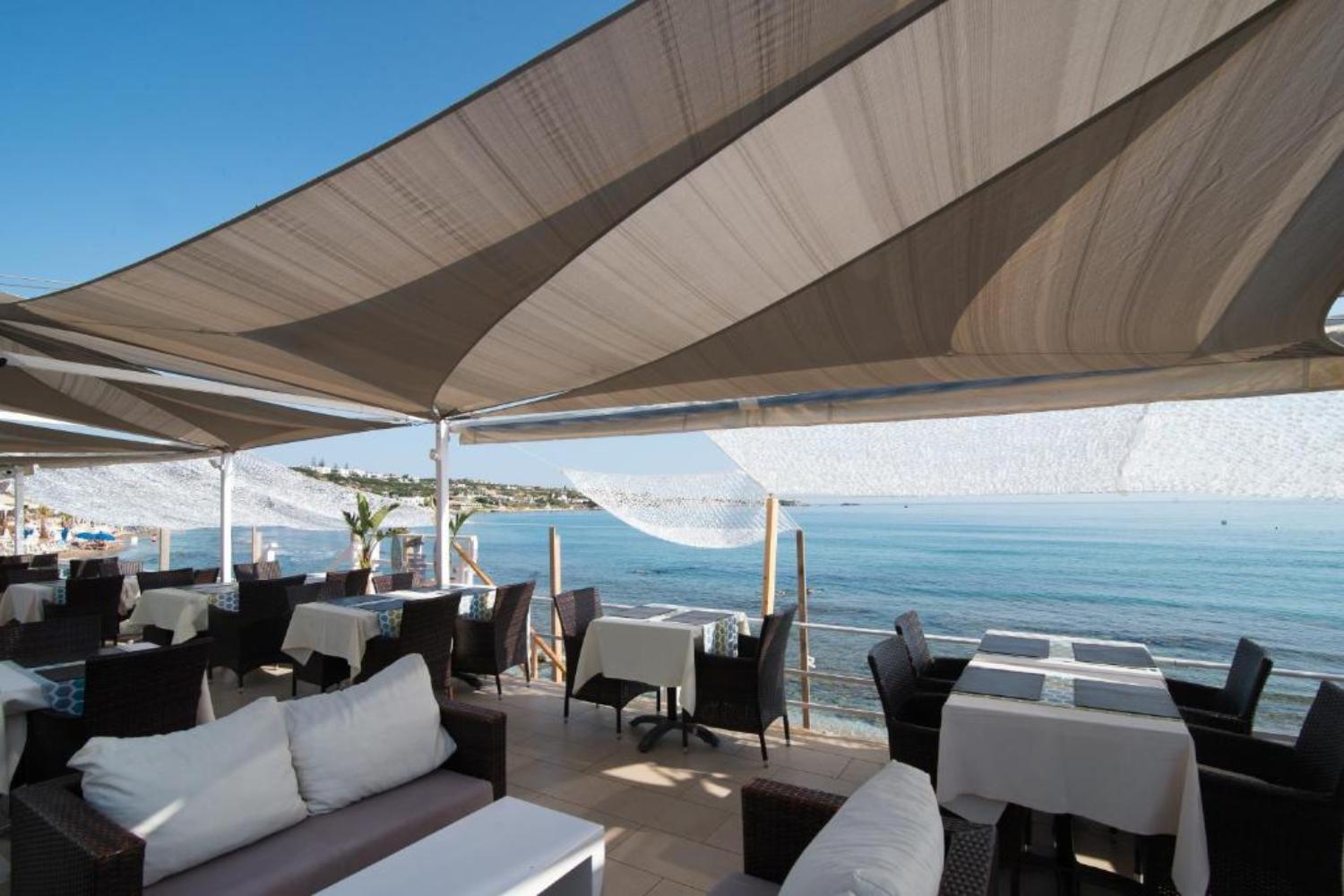 Alia Beach Hotel