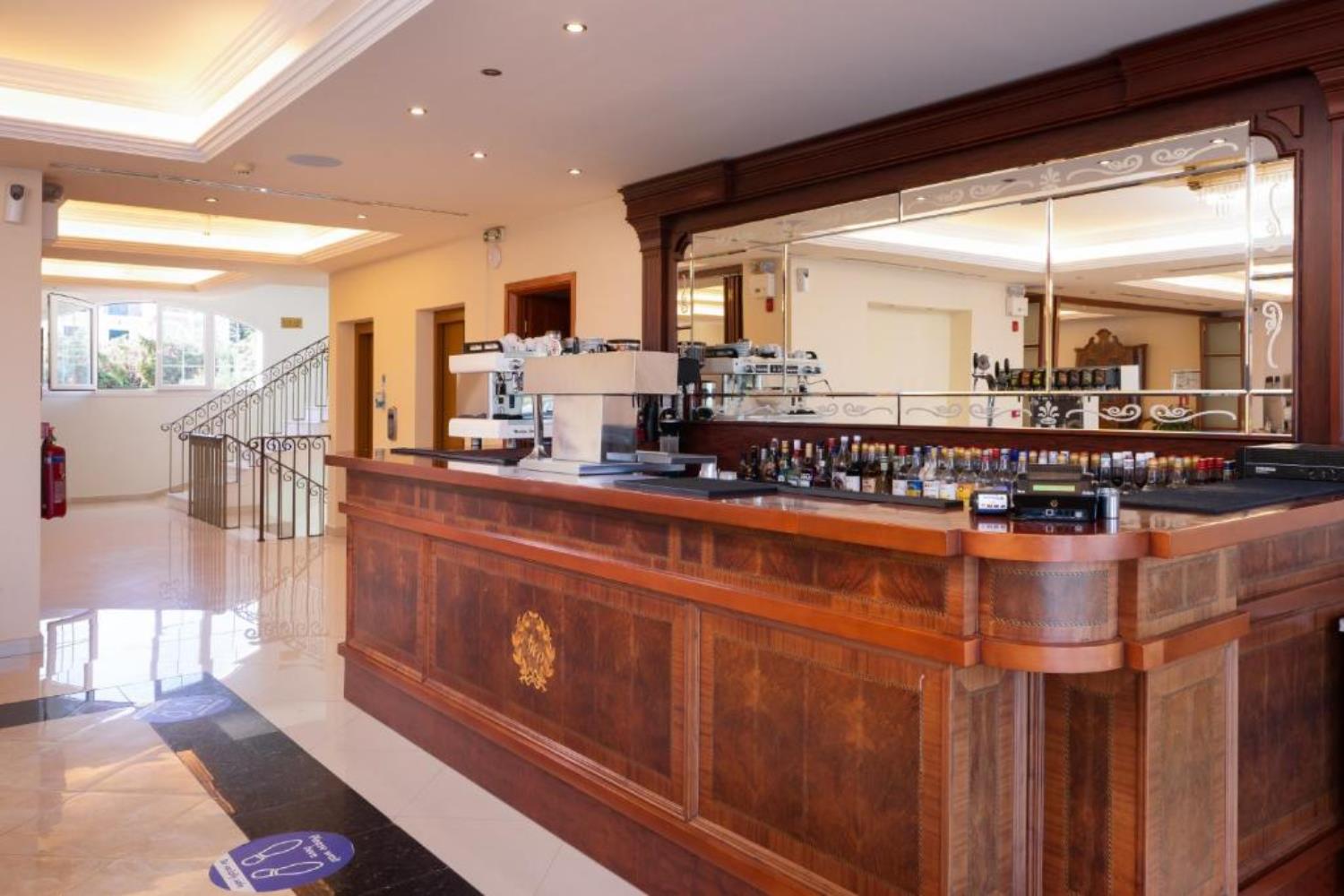 Avalon Palace Hotel