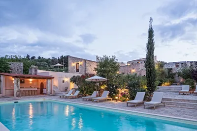 Kapsaliana Village Hotel