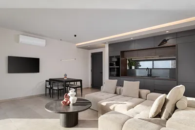 Neromai Cave Luxury Villas