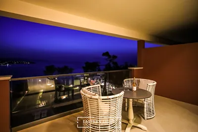 Balcony Boutique Hotel