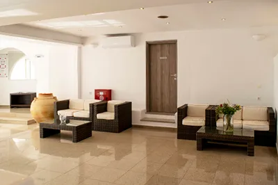 Giannoulaki Hotel