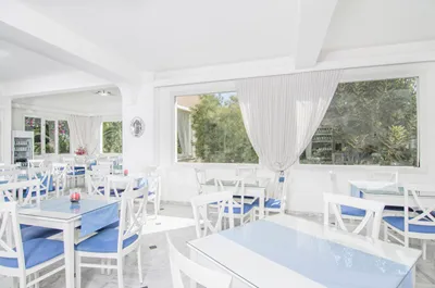 Paradise Resort Santorini