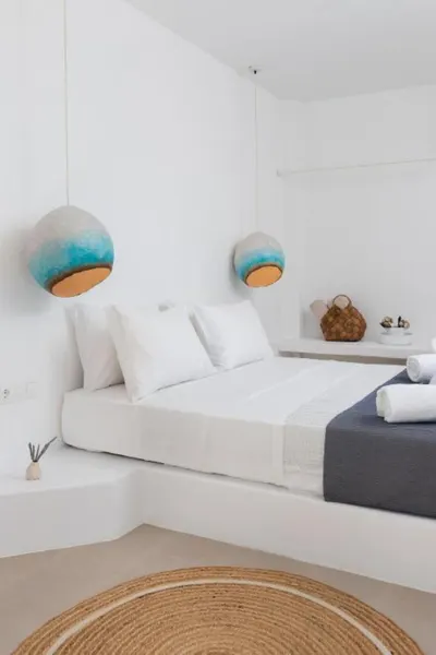 Voca Hotel & Suites
