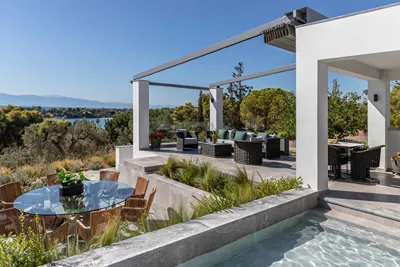 Ilios Villa