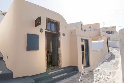 Lotza Studios