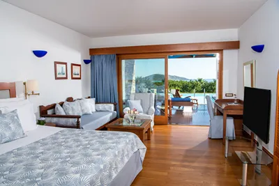 Elounda Beach Hotel & Villas