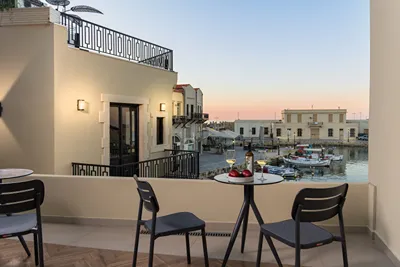 Dea Del Porto Crete Suites