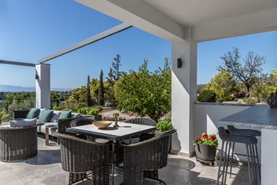 Ilios Villa