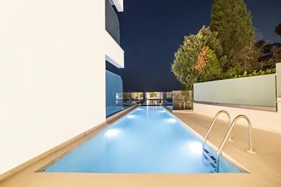 Ray Hotel