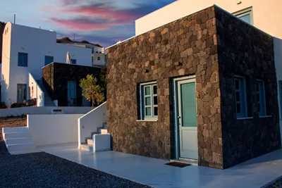 Blackstone Luxury Suites