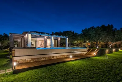 Avra Villa