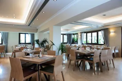 Miramare Hotel Eretria