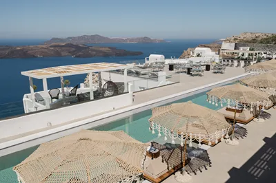 Apeiron Blue Santorini