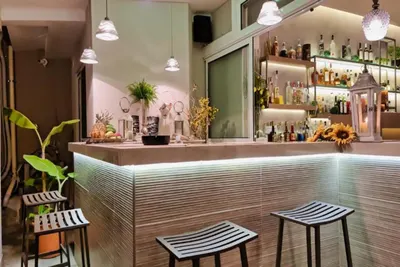 Sarantis Hotel